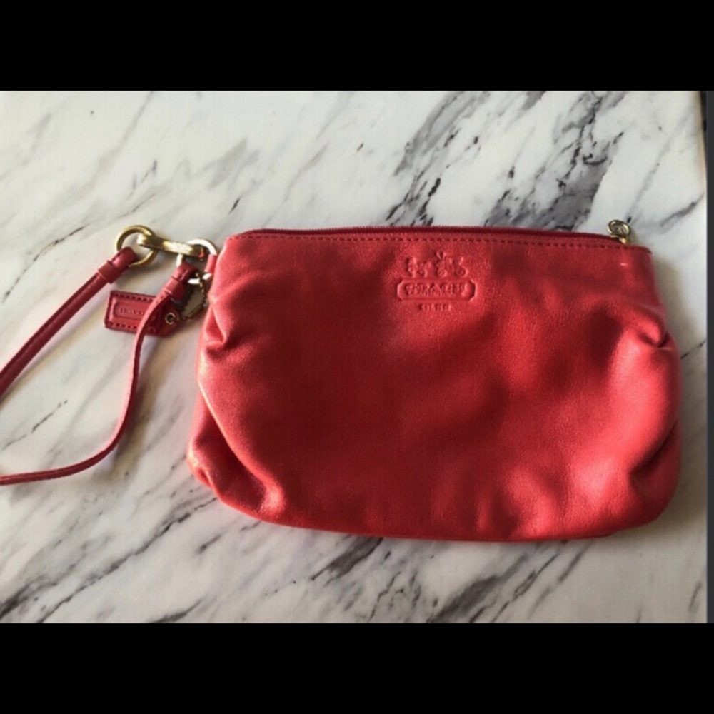 Coach Wristlet in Coral Colour - Y2K style from 2000s